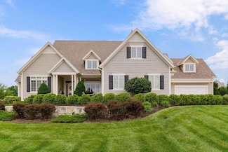 10309 S Oakcrest Ln, Olathe, KS 66061