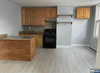 5405 Jackson St, West New York, NJ 07093