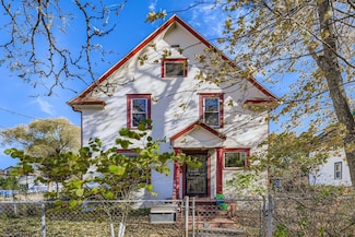 2501 16th Ave S, Minneapolis, MN 55404