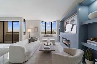651 Bering Dr Unit 1406, Houston, TX 77057