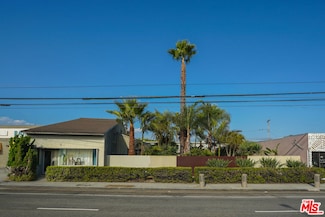4546 S Centinela Ave, Los Angeles, CA 90066