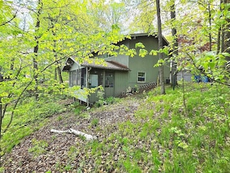 2667 2 1 4 St, Cumberland, WI 54829