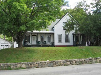 153 Cottage St, Littleton, NH 03561