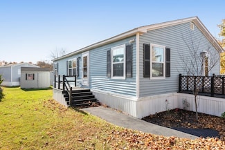 4 Betsy Ross Rd, Taunton, MA 02780