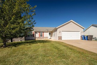 161 Fieldstone Dr, Troy, MO 63379
