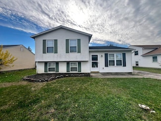 1597 Rock Creek Dr, Grove City, OH 43123