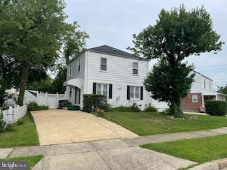 6813 10th Ave, Takoma Park, MD 20912