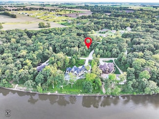 1268 Deer Path, Kankakee, IL 60901