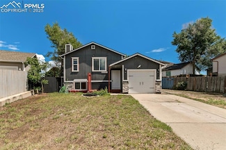 2025 Grosbear Ln, Colorado Springs, CO 80916