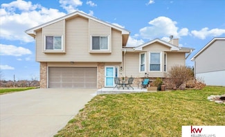 9714 Rock Creek Rd, Plattsmouth, NE 68048
