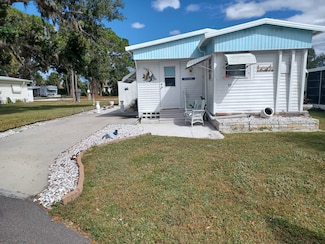 39 East Rd, Palmetto, FL 34221