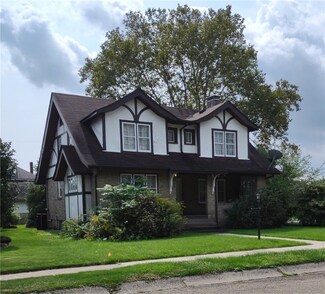 1300 Broadview Blvd, Natrona Heights, PA 15065