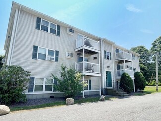 1617 Braley Rd Unit 82, New Bedford, MA 02745