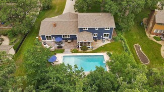 465 Shady Ridge Rd NW, Hutchinson, MN 55350