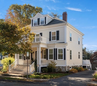 5 Beacon St, Danvers, MA 01923