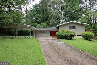 3922 Safari Ct, Stone Mountain, GA 30083