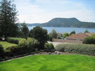 2804 Highland Dr, Anacortes, WA 98221