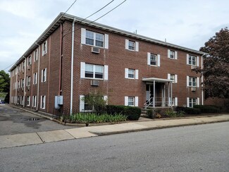 31 Pond St Unit 8, Waltham, MA 02451