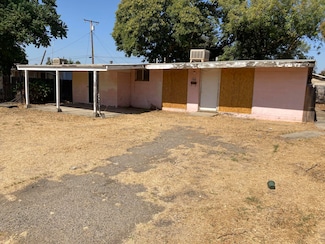 321 Peach Dr, Exeter, CA 93221