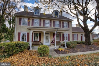 125 Joe Delgrosso Dr, Garnet Valley, PA 19060