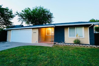 2499 Knightwood Way, Rancho Cordova, CA 95670