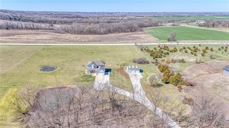 4373 Hackberry Ln, Bates City, MO 64011