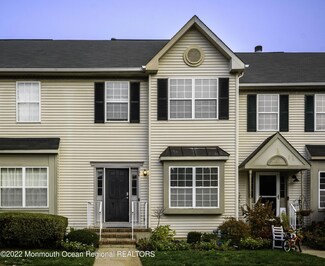 64 Cohasset Ct Unit 106, Holmdel, NJ 07733