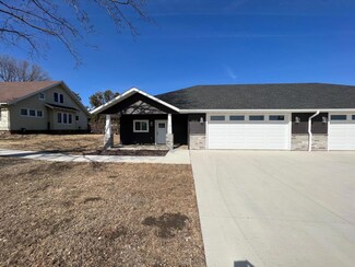 110 W Maple St Unit 2, West Union, IA 52175