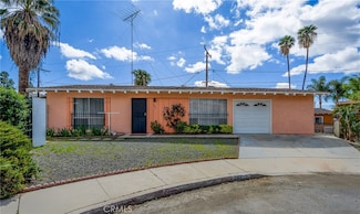 382 Santo Dr, San Jacinto, CA 92583