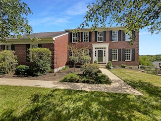 5410 Desertgold Dr, Cincinnati, OH 45247