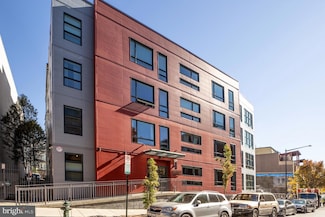 2337 Champlain St NW Unit 102, Washington, DC 20009