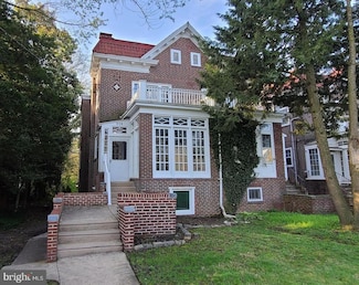 412 W Maple Ave, Merchantville, NJ 08109