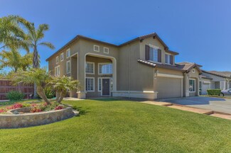 1078 Faulkner St, Salinas, CA 93906