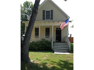 90 3rd St, Rossville, TN 38066