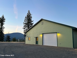 816 Midnight Dr, St. Maries, ID 83861