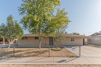 2625 N 40th Dr, Phoenix, AZ 85009