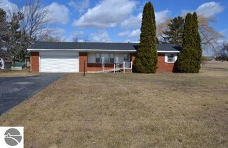 6778 Lincoln Rd, Elwell, MI 48832