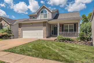 513 Winter Bluff Dr, Fenton, MO 63026