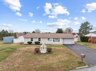 5 Samosett Dr, South Dartmouth, MA 02748