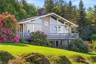 211 Summerside Dr, Centralia, WA 98531