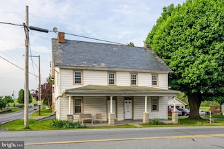 2893 Lincoln Hwy E, Gordonville, PA 17529