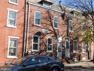 6171/2 W 8th St, Wilmington, DE 19801