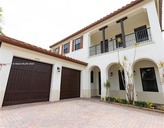 3492 NW 82nd Dr, Pembroke Pines, FL 33024