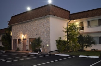 2878 Dr Unit 106, Lake Worth, FL 33462