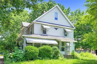 2647 Canton Rd, Akron, OH 44312