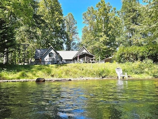 4445 Patton Rd, Franklin, NC 28734