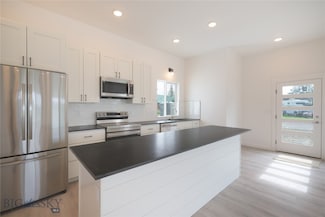 209 Pearl St, Ennis, MT 59729