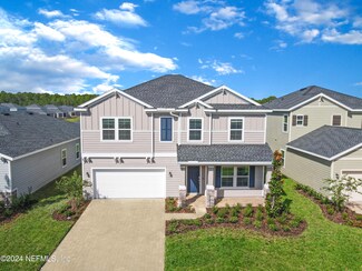 15554 Whispering Fir Dr, Jacksonville, FL 32218