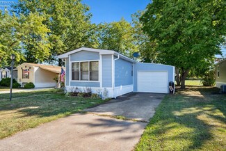 179 Morningside Dr, Port Clinton, OH 43452