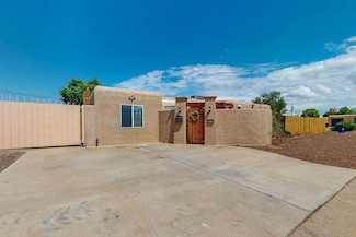 3521 Valencia Dr NE, Albuquerque, NM 87110